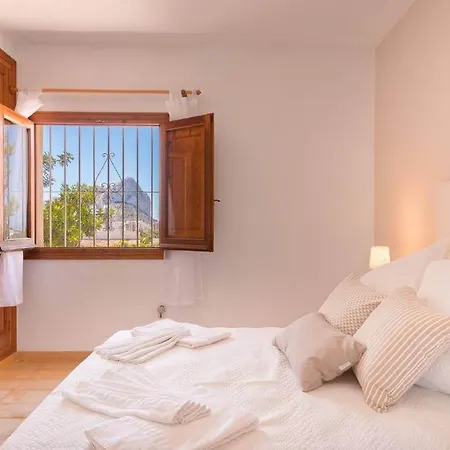 Chechu - Plusholidays * Calpe