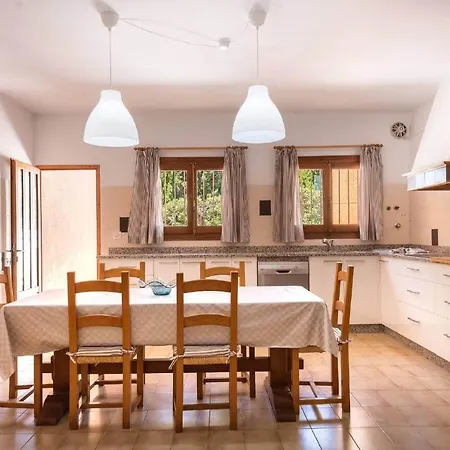 Chechu - Plusholidays Villa *